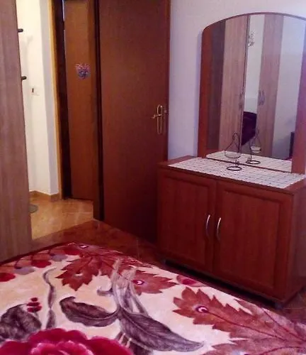 Bruna شقة Bužinija
